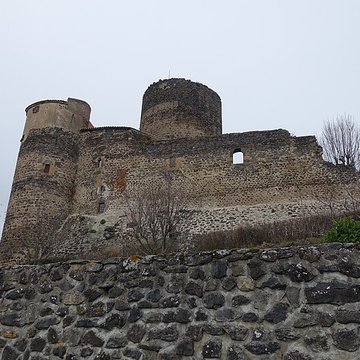 Château de Chalus du Puy-de-Dôme