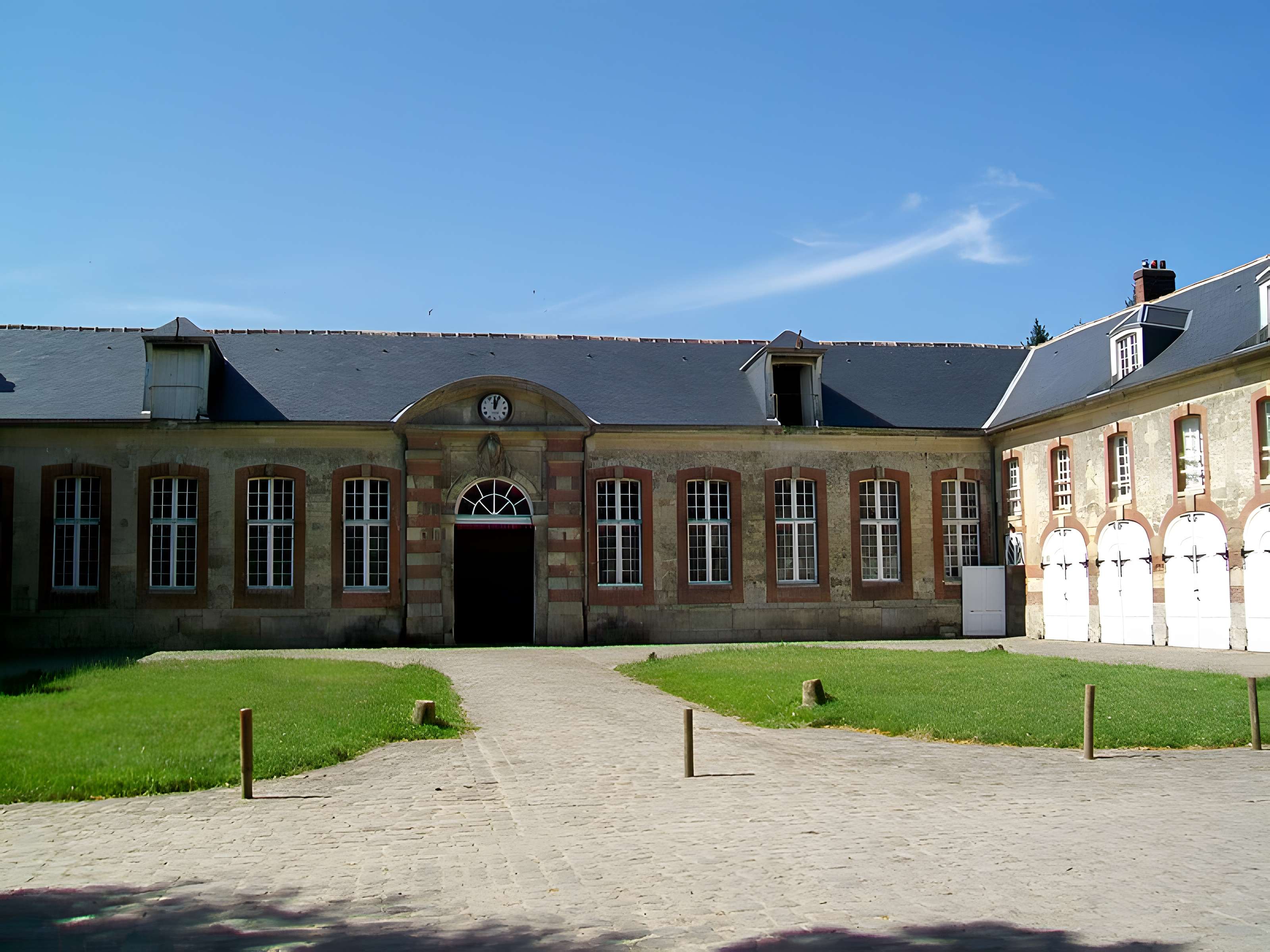 Château de Champlatreux