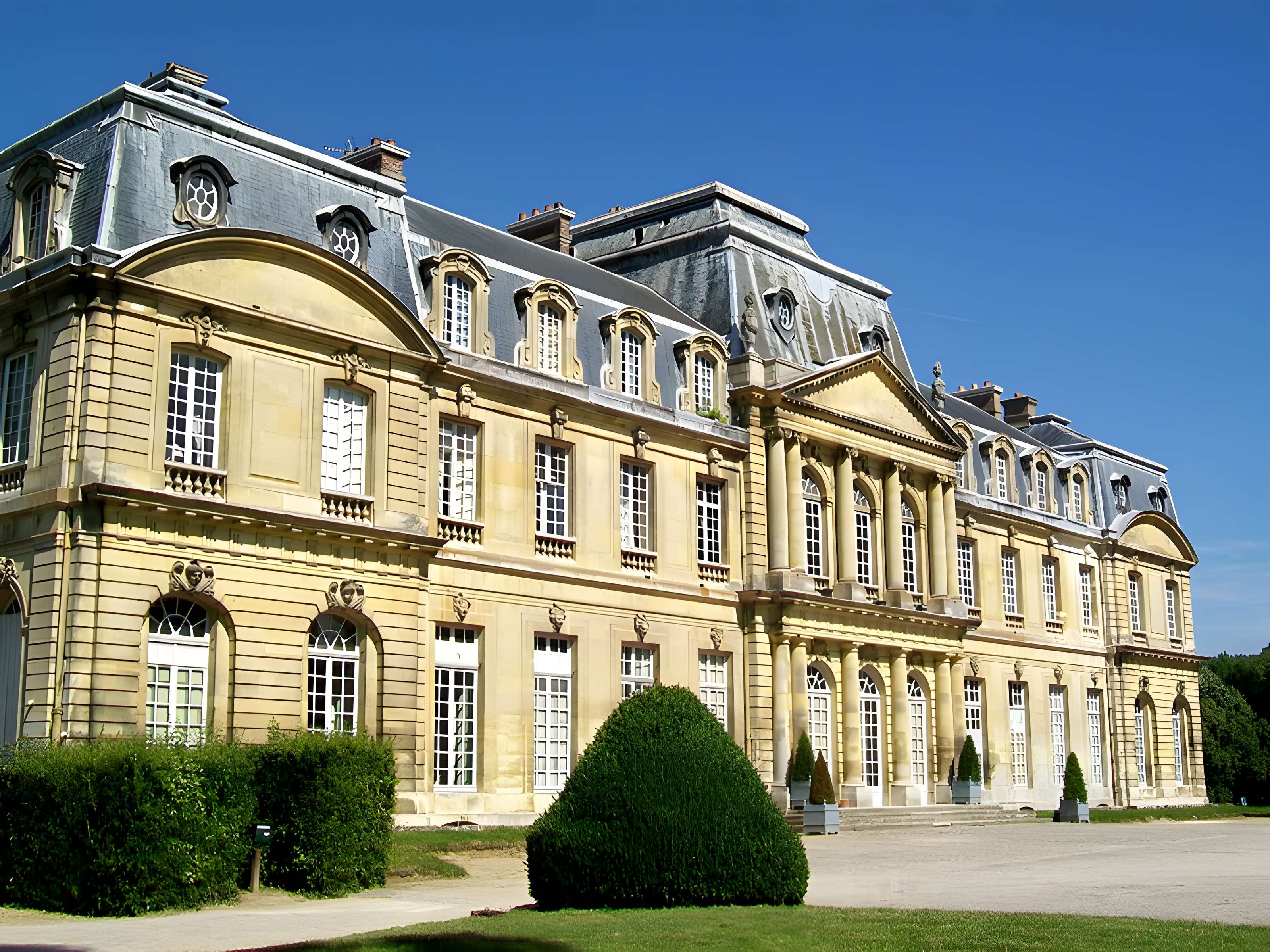 Château de Champlatreux