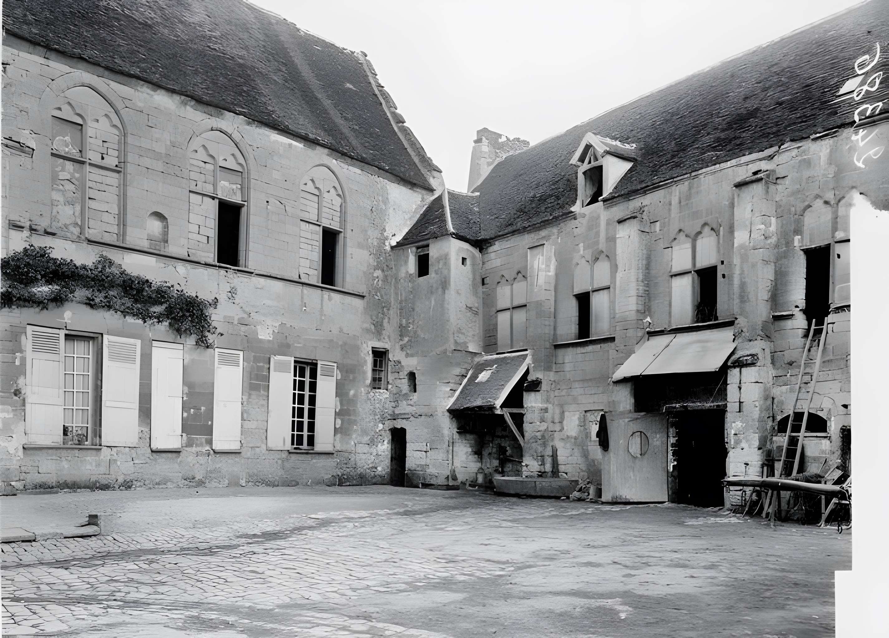 Manoir de Saint-Paterne