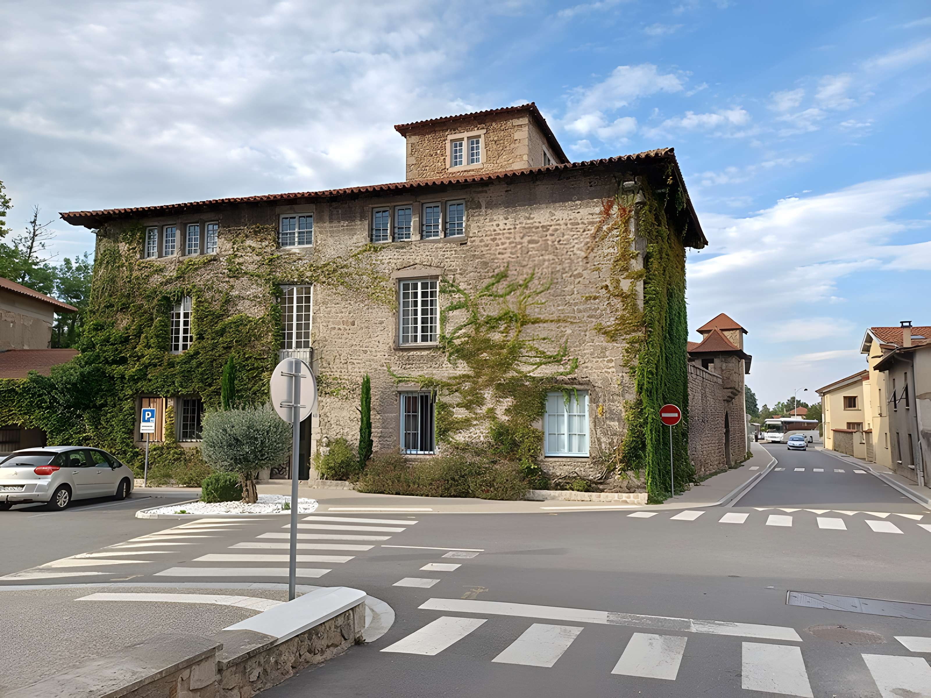 Manoir du Colombier de Saint-Marcellin-en-Forez