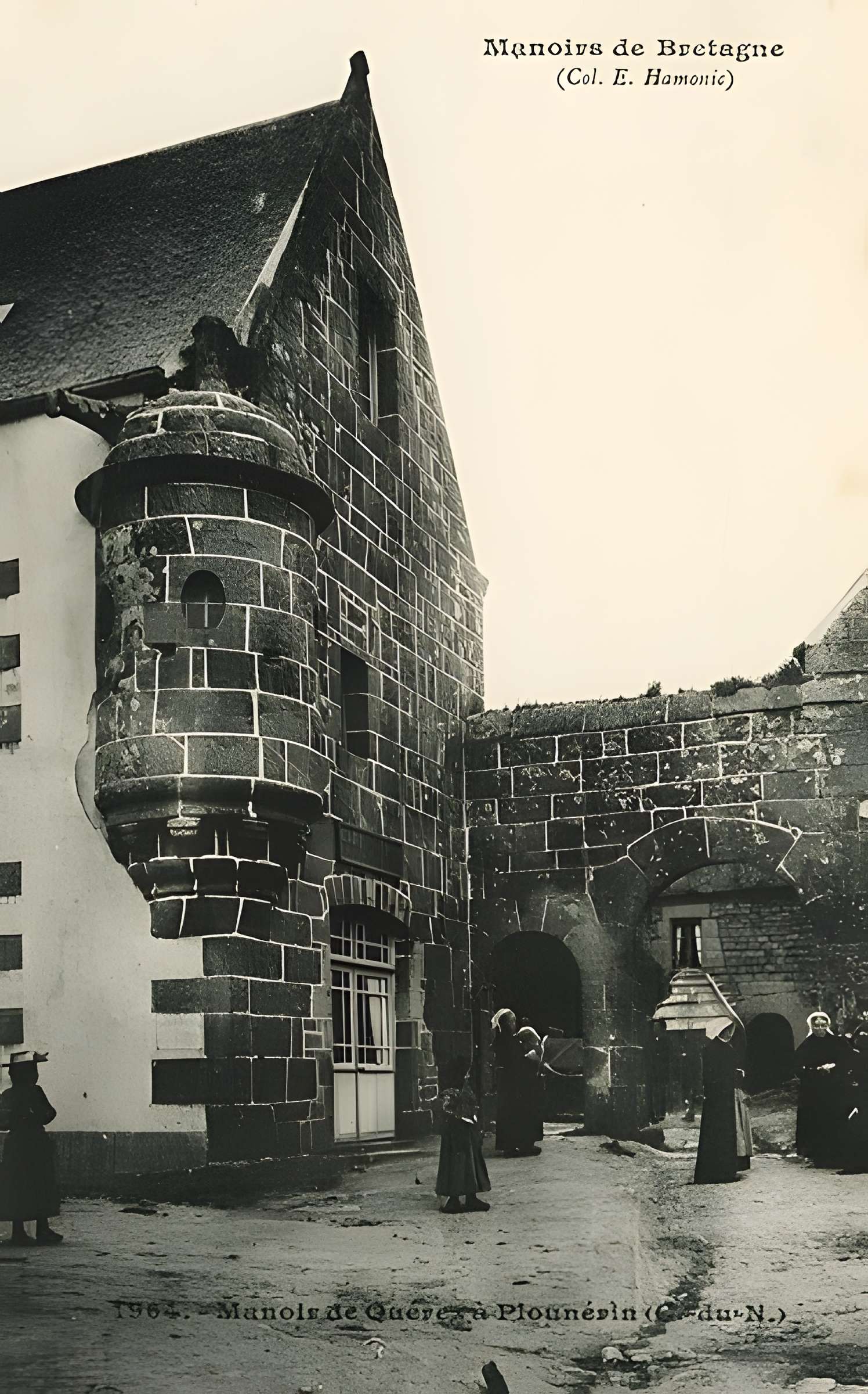 Manoir Rue de l'Eglise de Plounérin