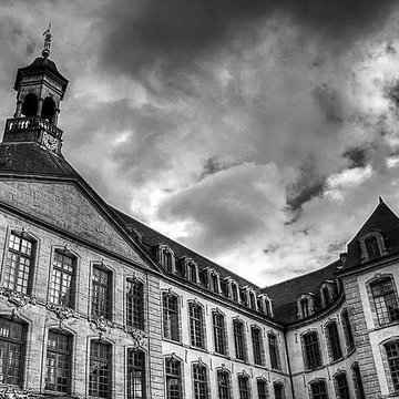 Manufacture royale de draps Le Dijonval à Sedan