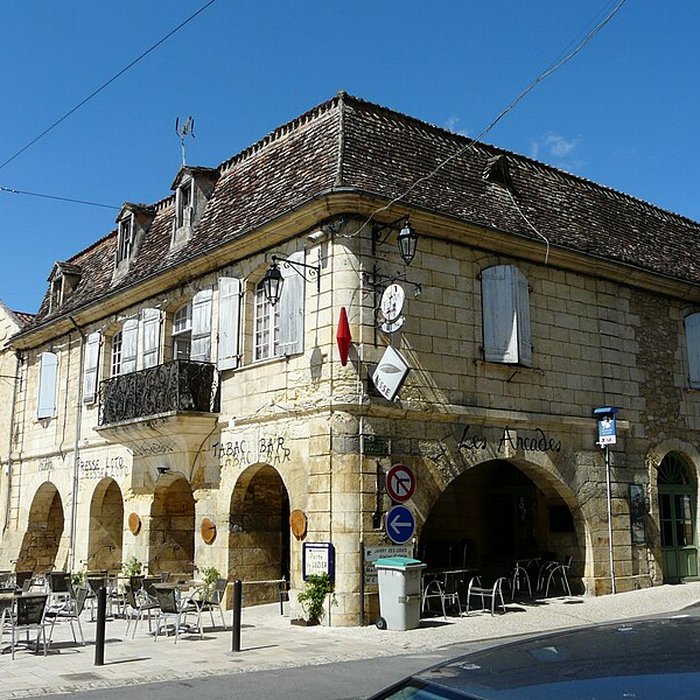 Photo de Marché couvert de Beaumont-du-Périgord