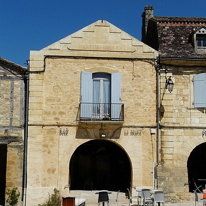 Photo de Marché couvert de Beaumont-du-Périgord