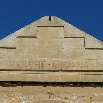 Marché couvert de Beaumont-du-Périgord