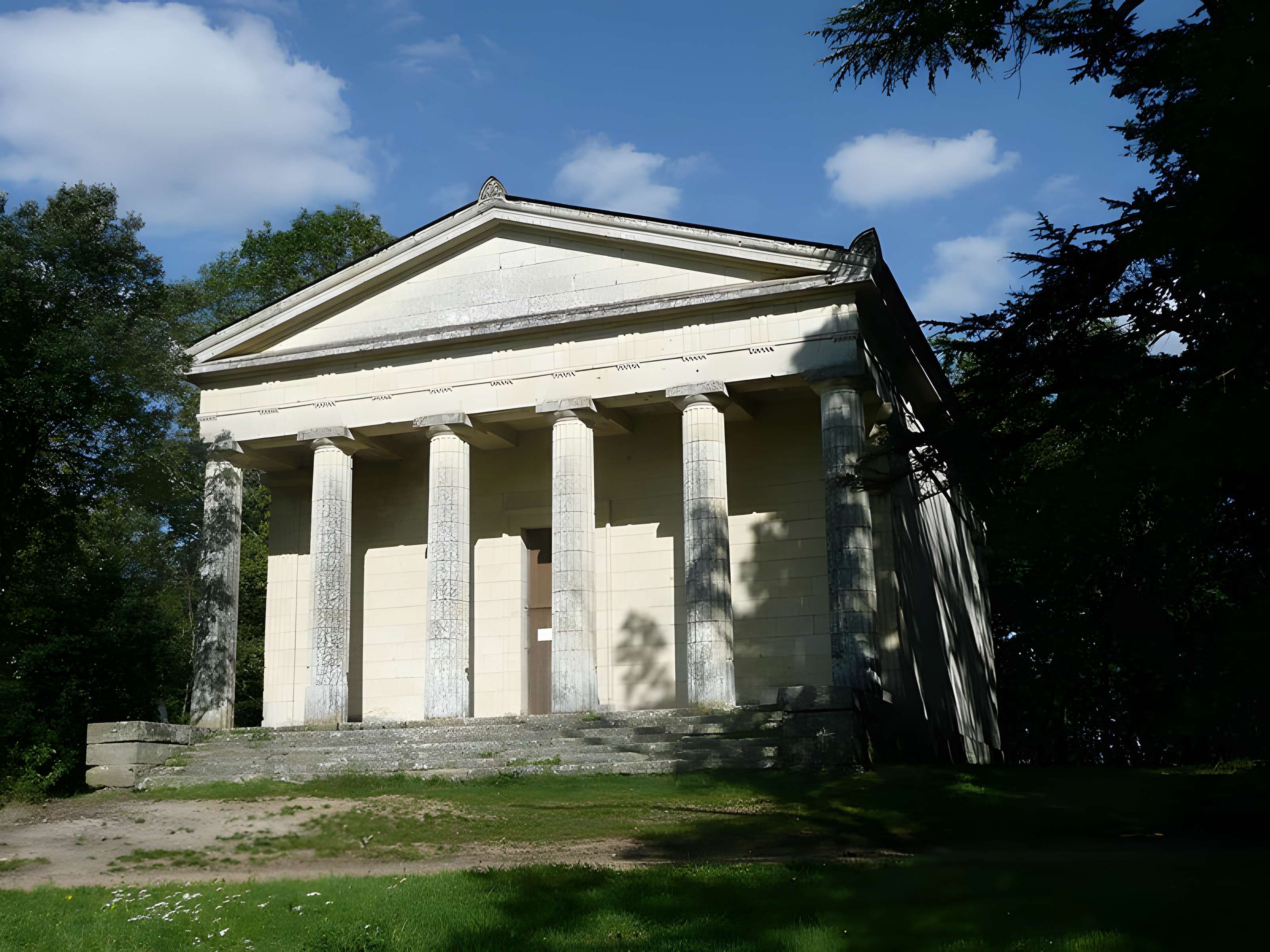 Mausolée des ducs de Brissac 