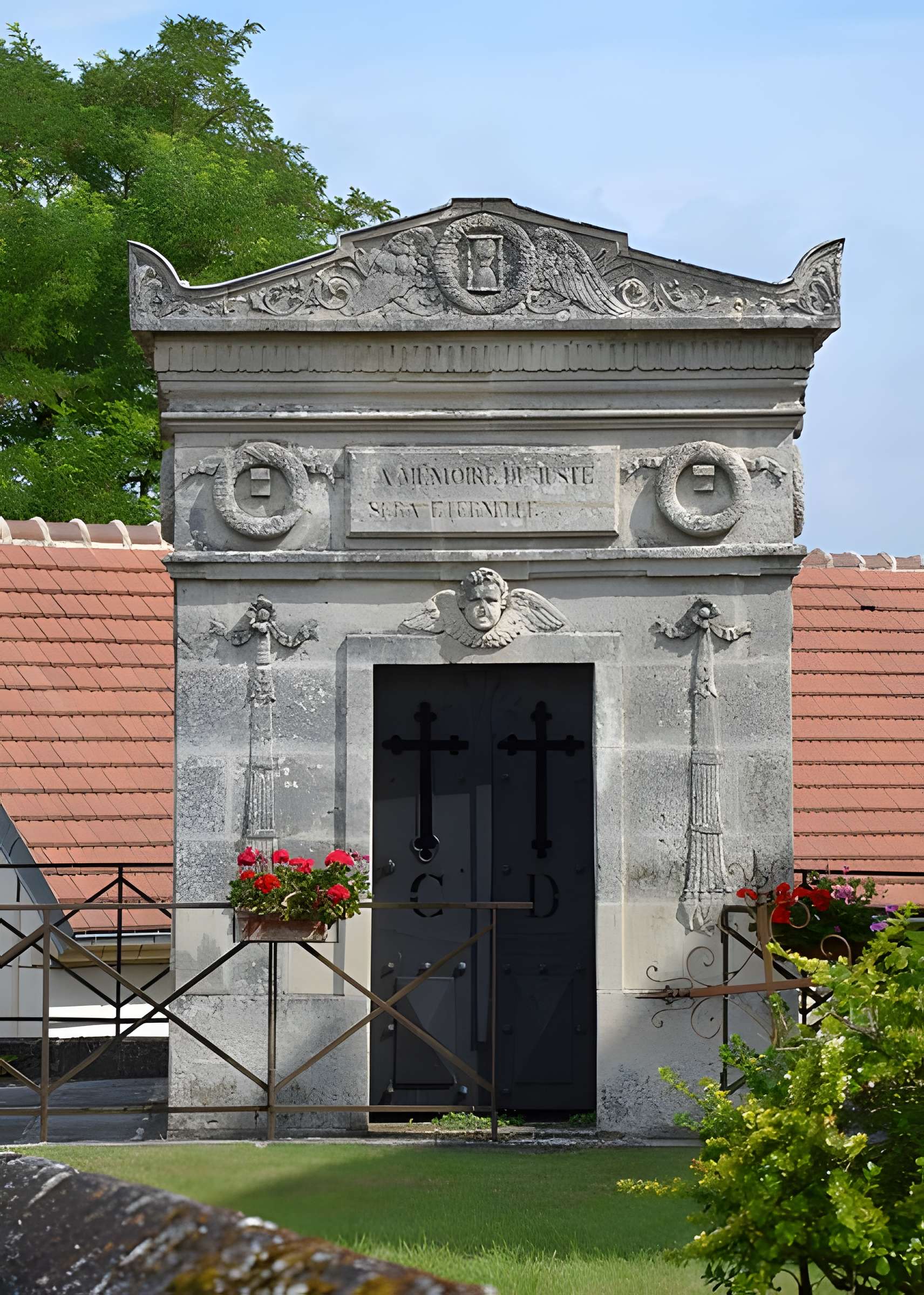 Mausolée du Général Charpentier à Oigny-en-Valois 