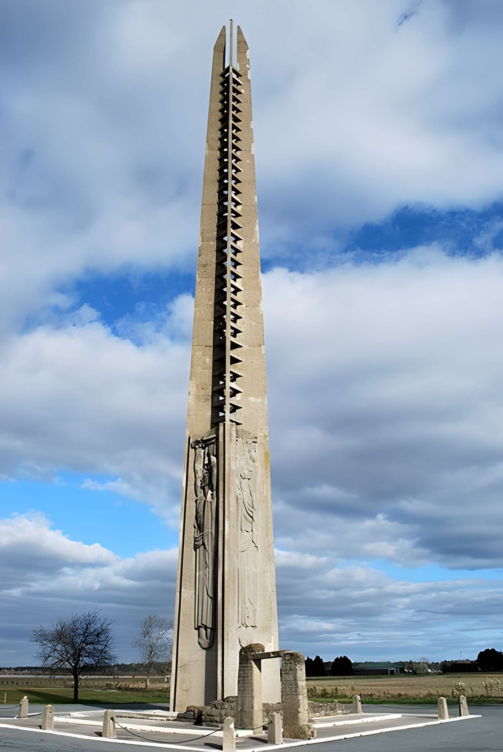 Mémorial de la ferme de Richemont à Saucats 
