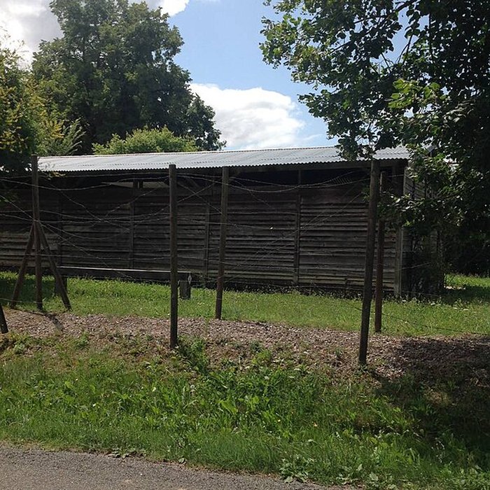 Photo de Mémorial du Camp de Judes à Septfonds