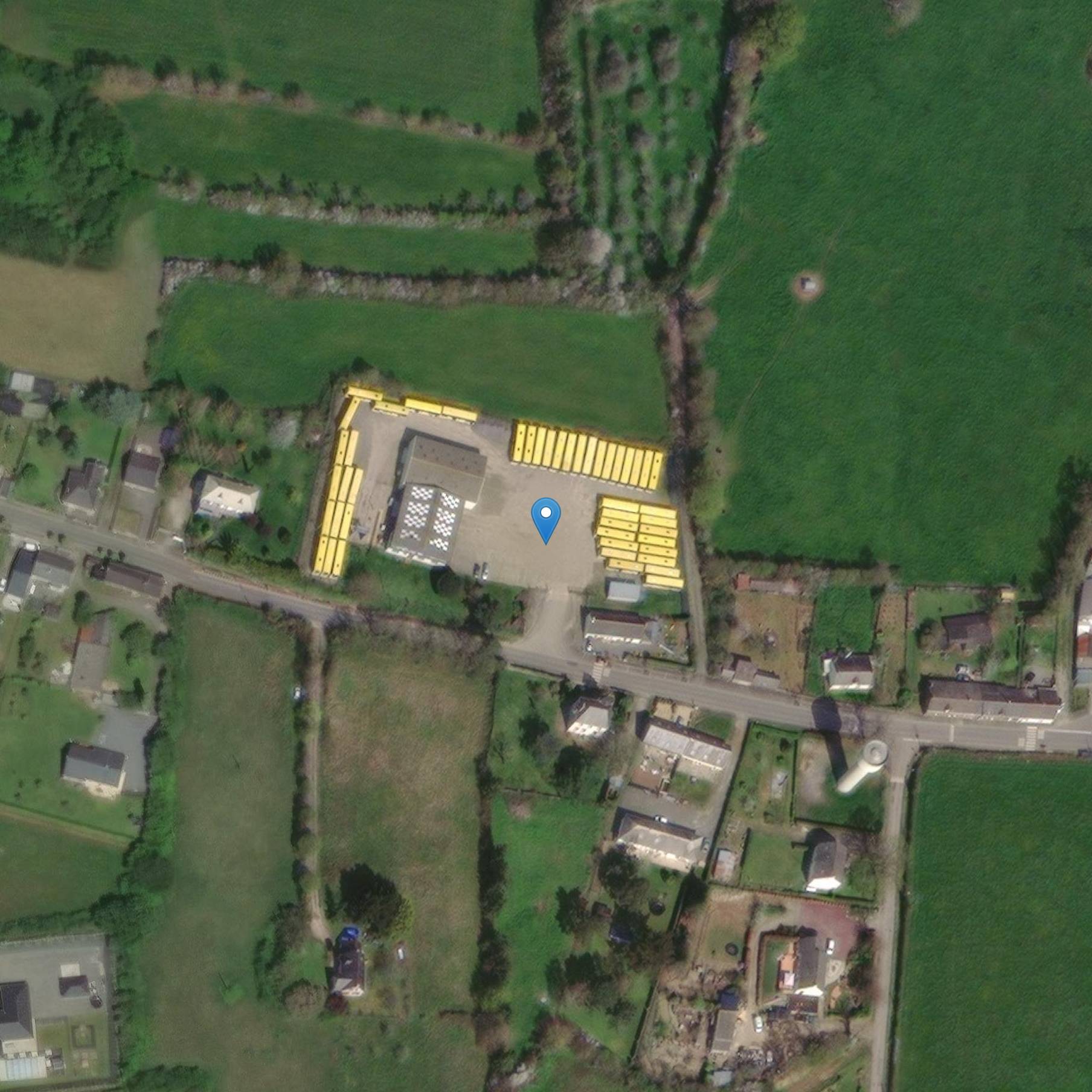 Photo de Briangault から Sion-les-Mines への Menhir