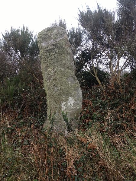 Photo de Menhir de Calès à Porspoder