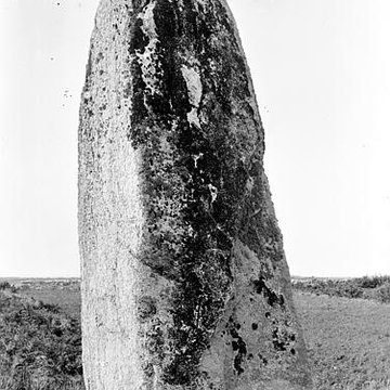 menhir de goulvarc h a quiberon