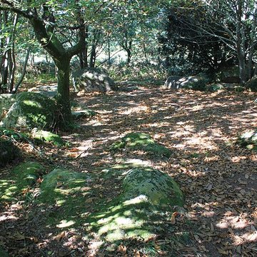 Menhir de Kerara à Moustoir-Ac