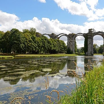 Ancien aqueduc de Pontgouin à Versailles également sur communes de Maintenon et Pontgouin