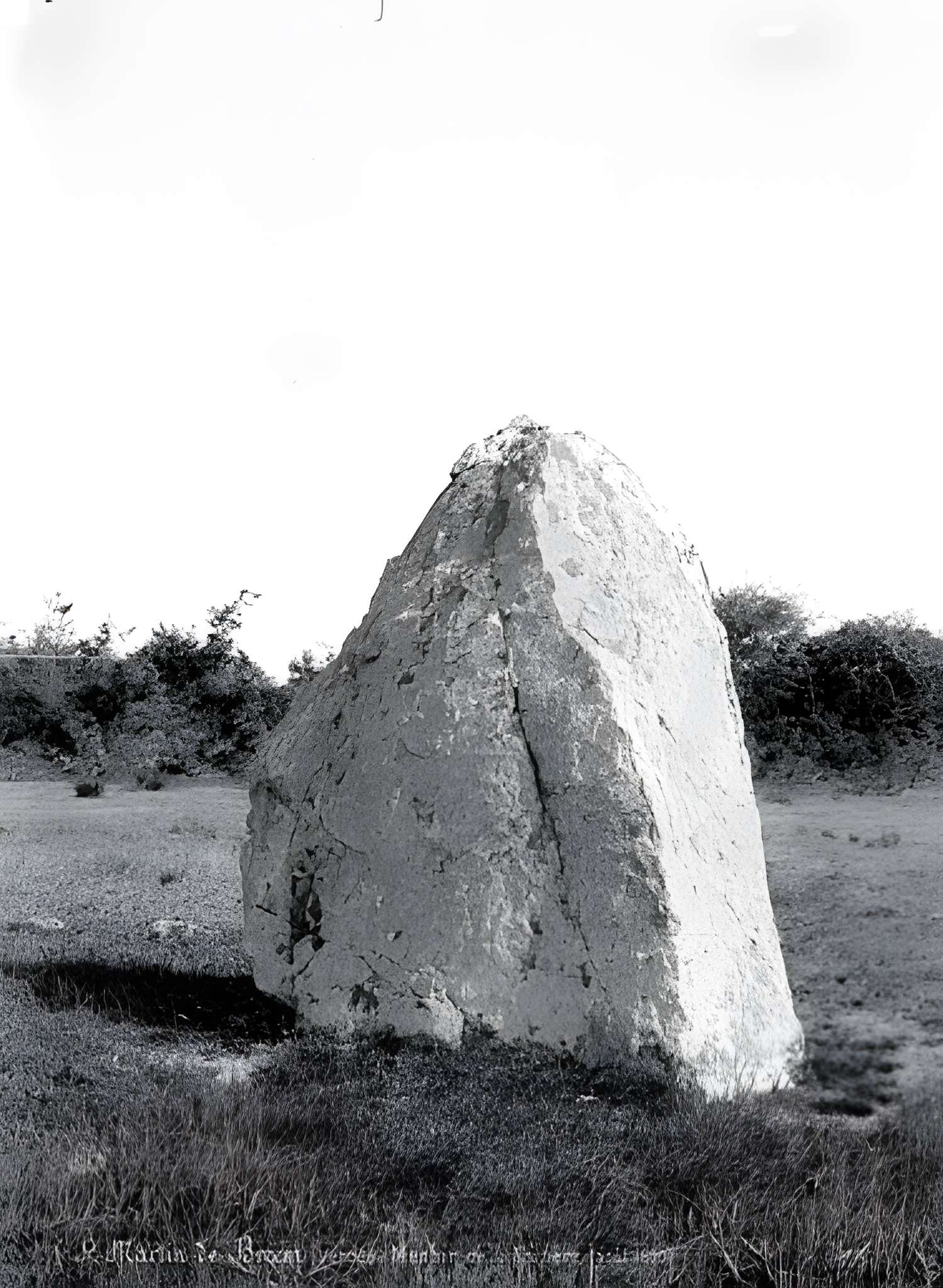 Menhir de la Crulière à Brem-sur-Mer