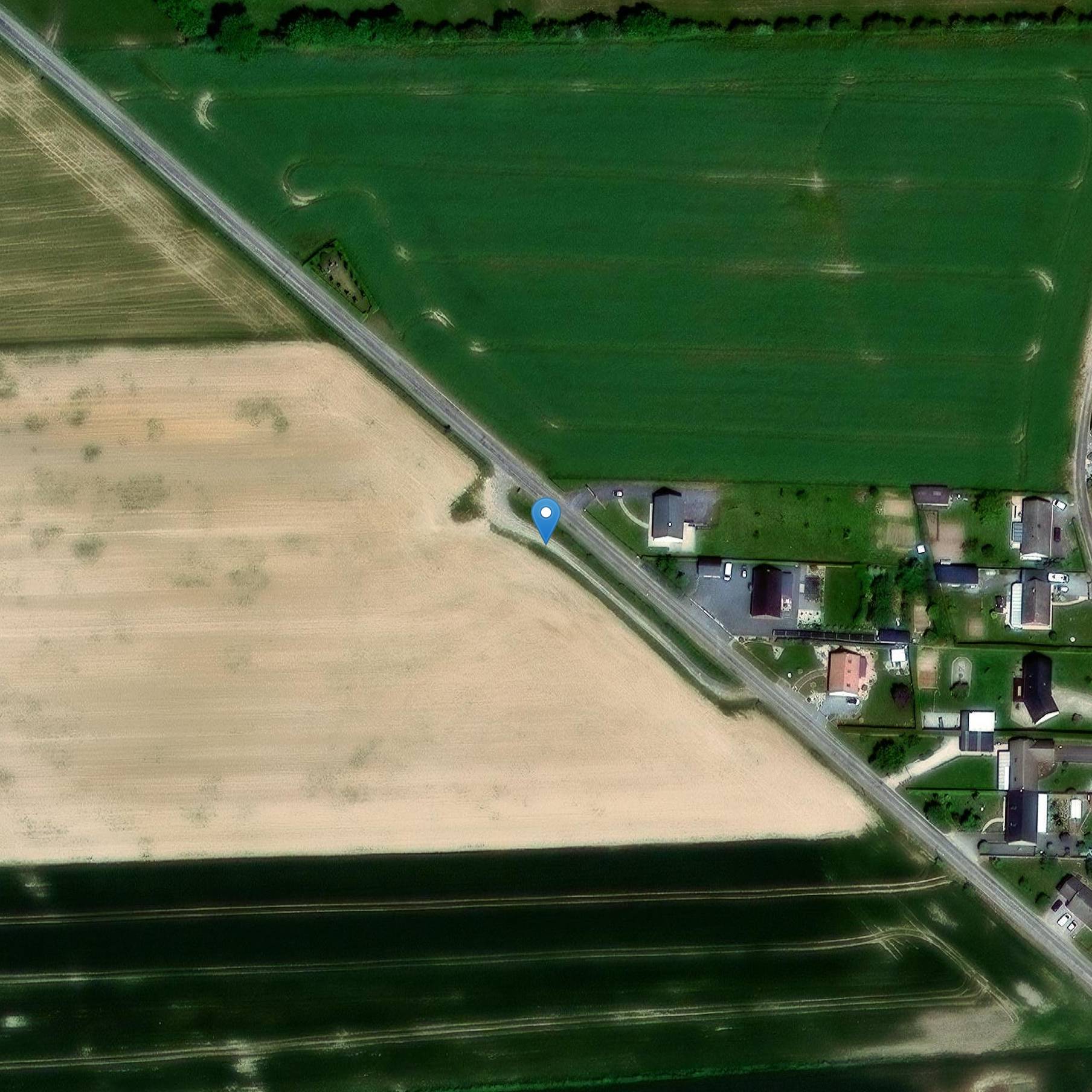 Photo de Menhir de la Haute-Ronde à La Bouteille
