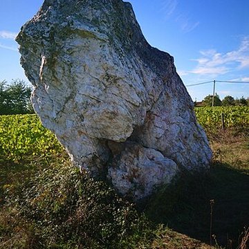 Menhir de la Pierre blanche dOudon