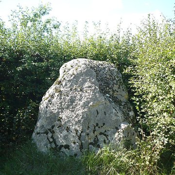 Menhir et dolmen dits LAurière