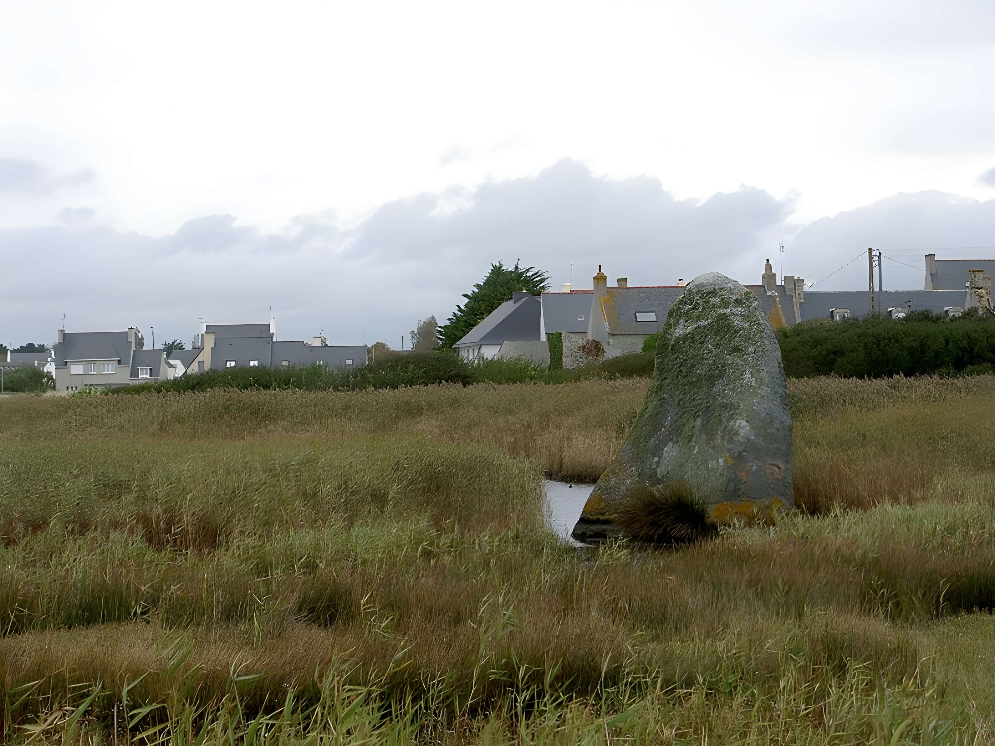 Menhir de Lehan à Treffiagat 