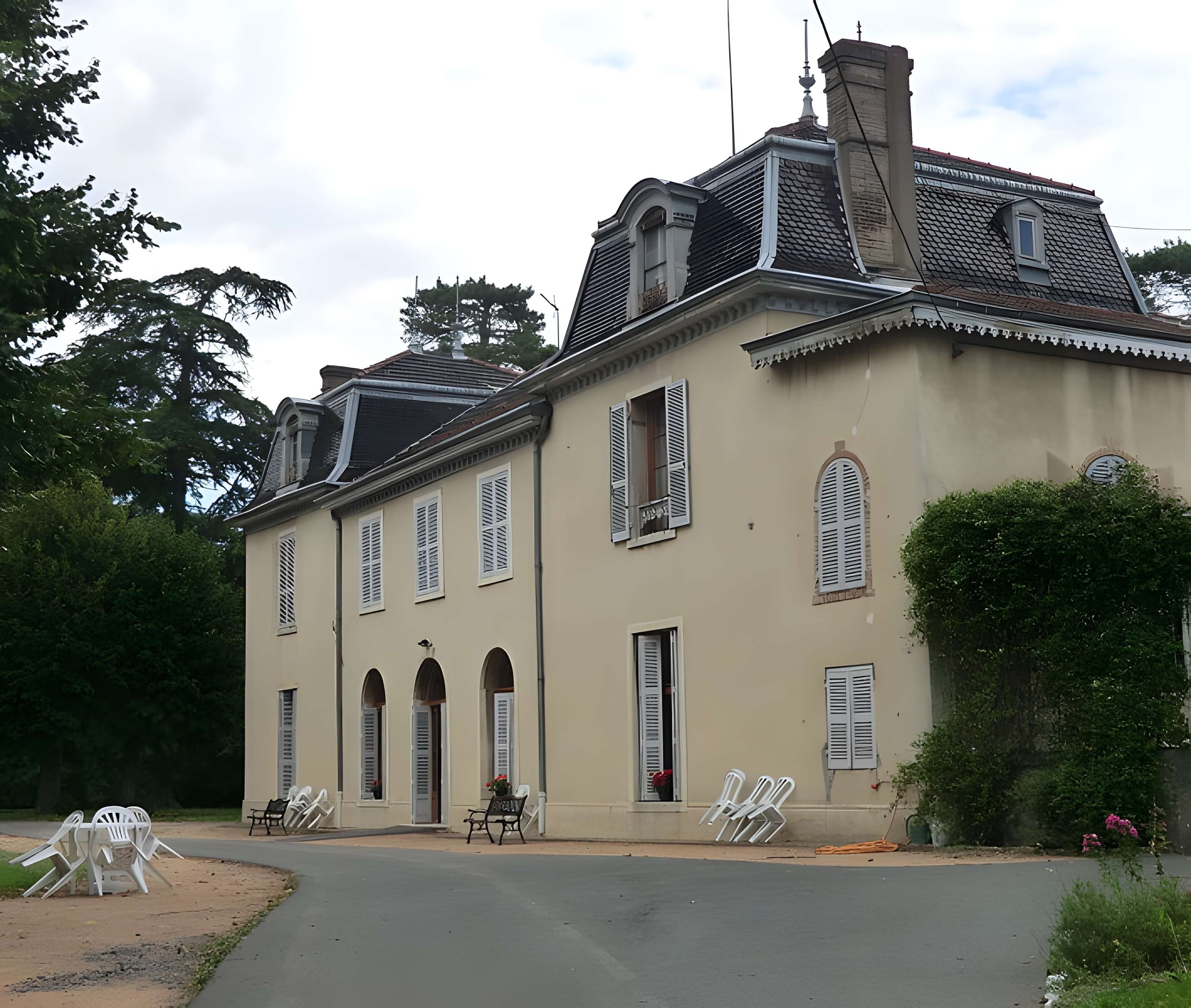 Château de Corcelles à Trévoux