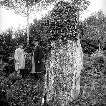 Menhir de Saint-Civière au Pas