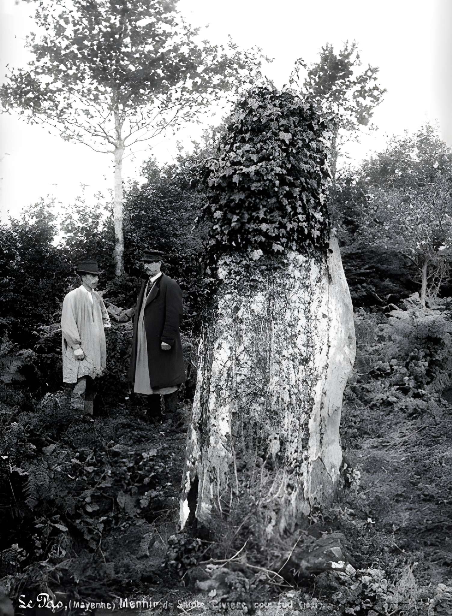 Menhir de Saint-Civière au Pas