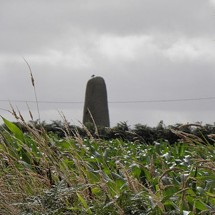 Photo de Menhir de Saint-Gonveld à Landunvez