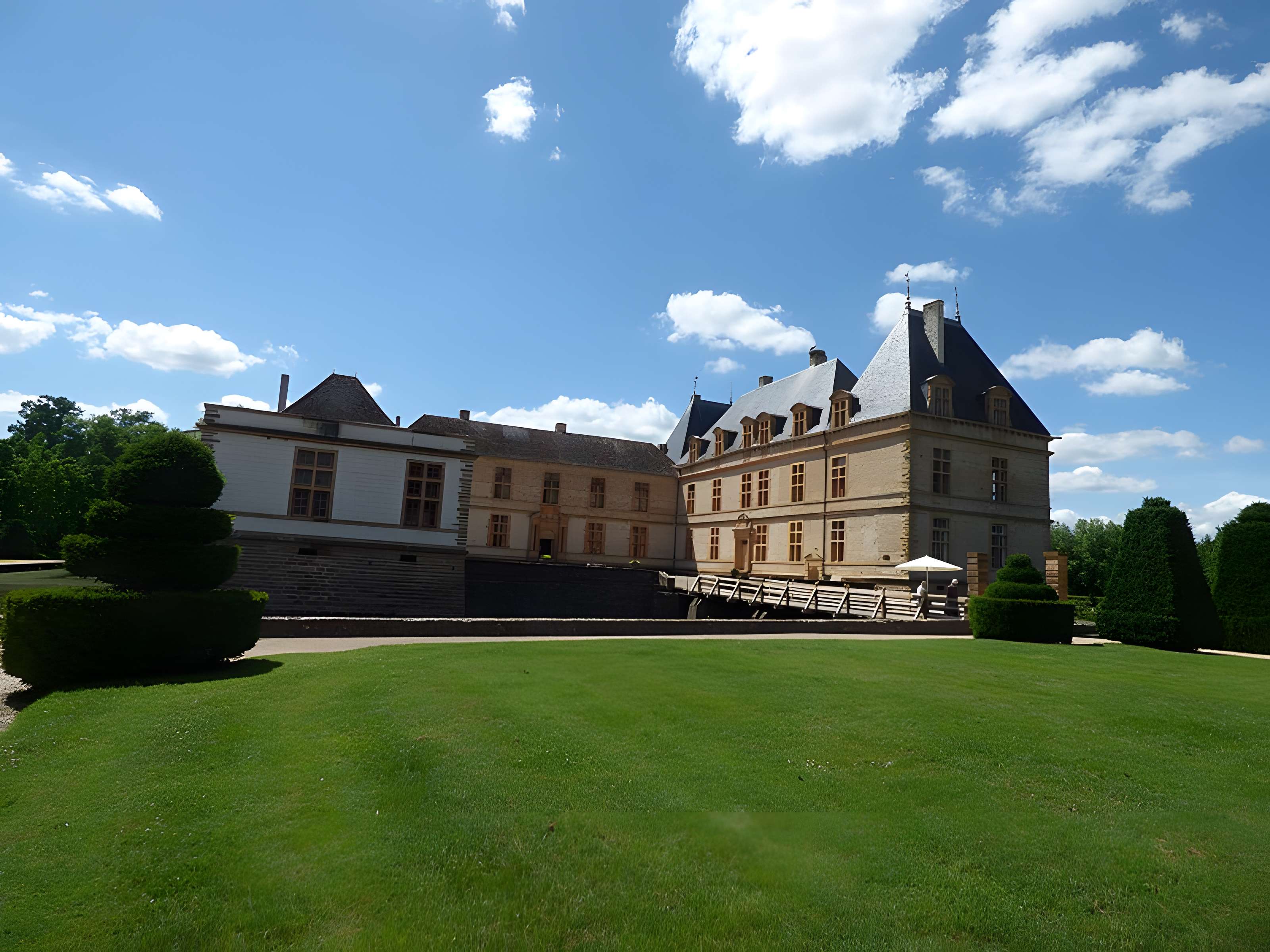 Château de Cormatin