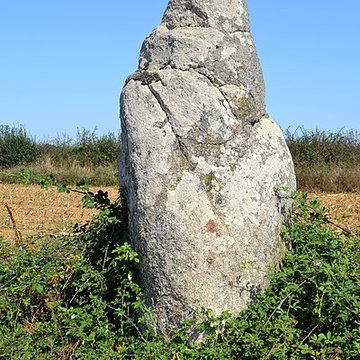 Menhir des Petites Jaunières au Givre