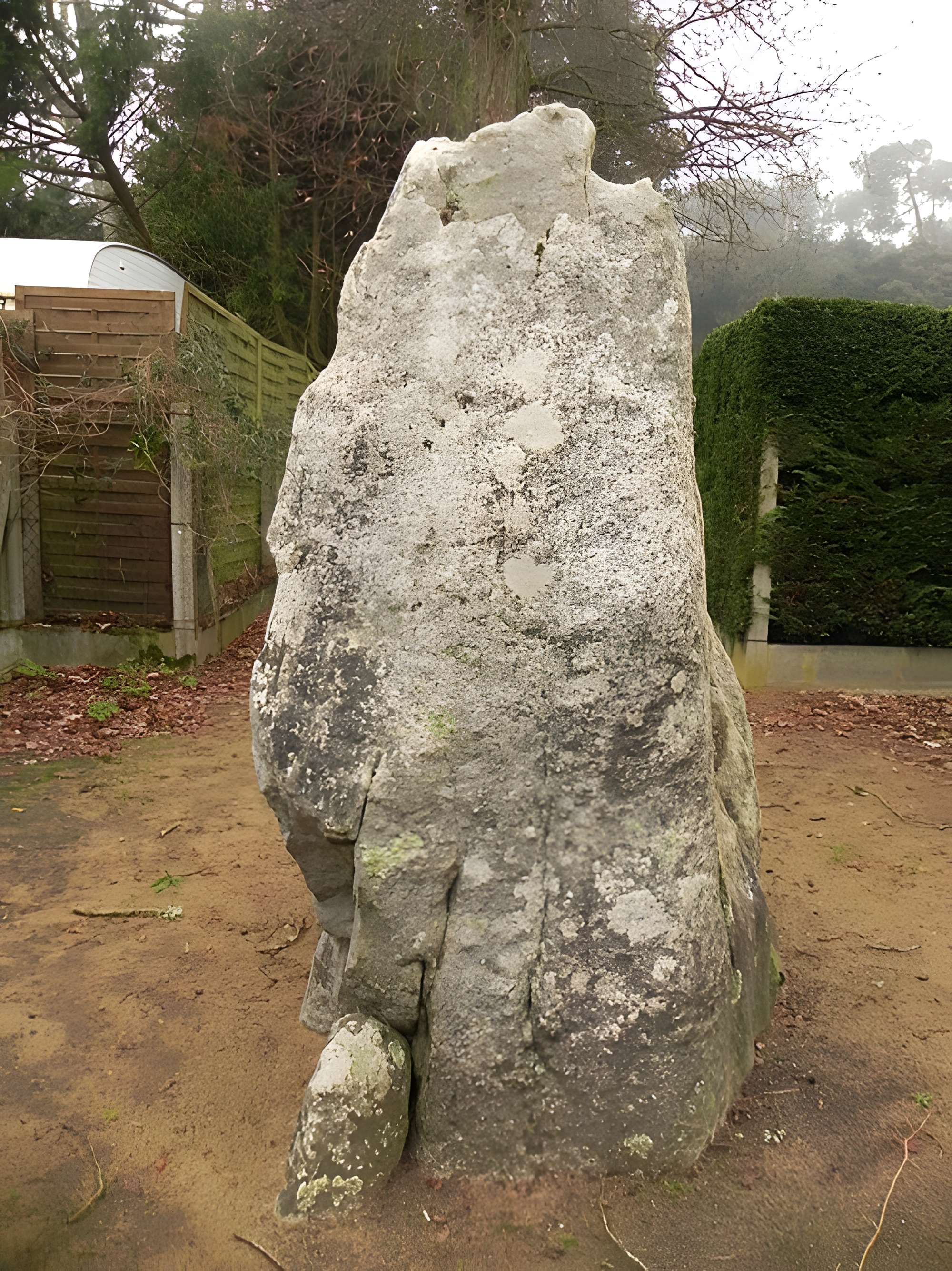 Menhir des Pierres Couchées de Saint-Brevin-les-Pins