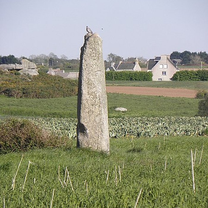 Photo de Menhir dIrvit de Plouescat