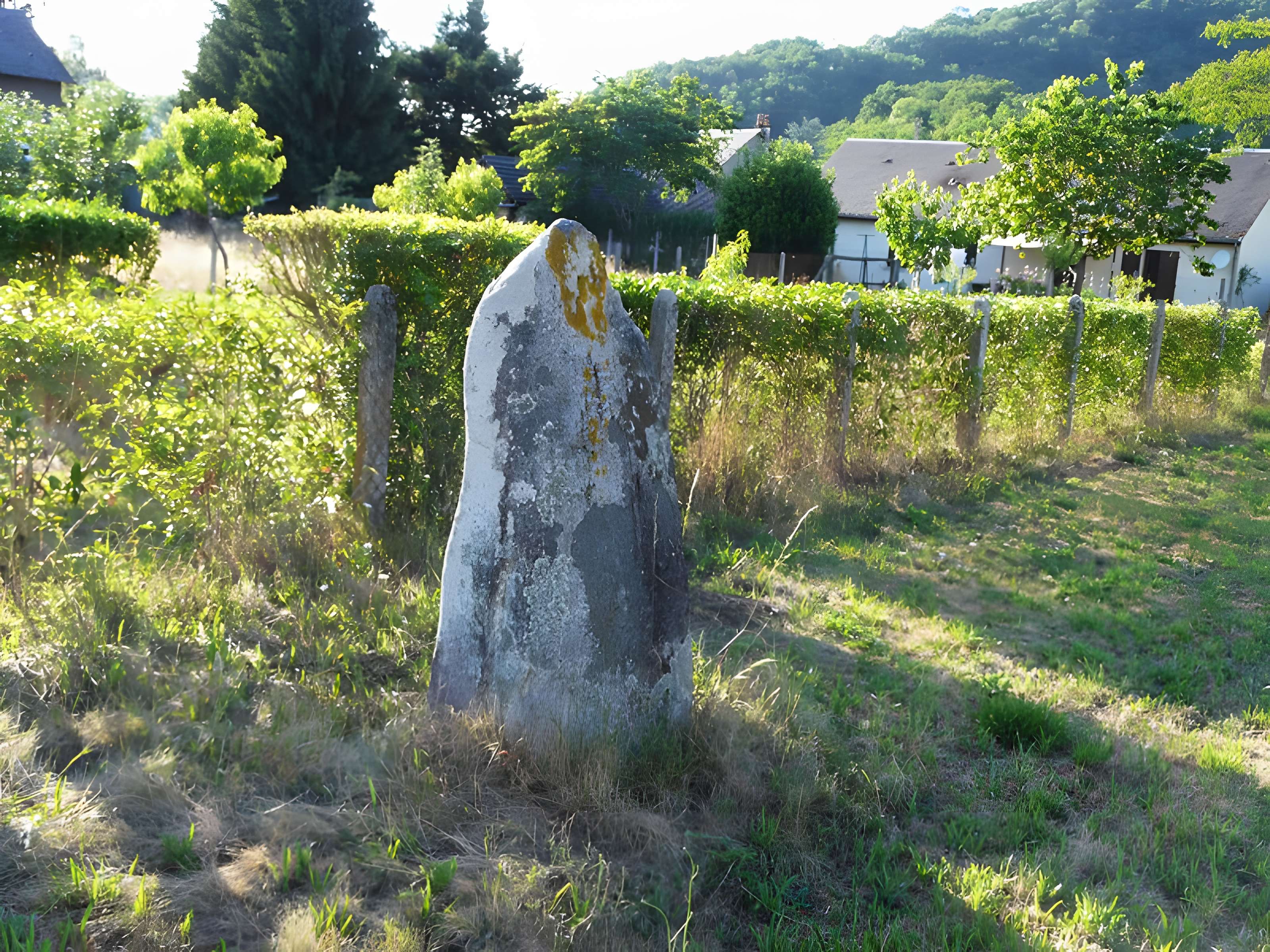 Menhir dit Le Grave de Roland d'Argentat