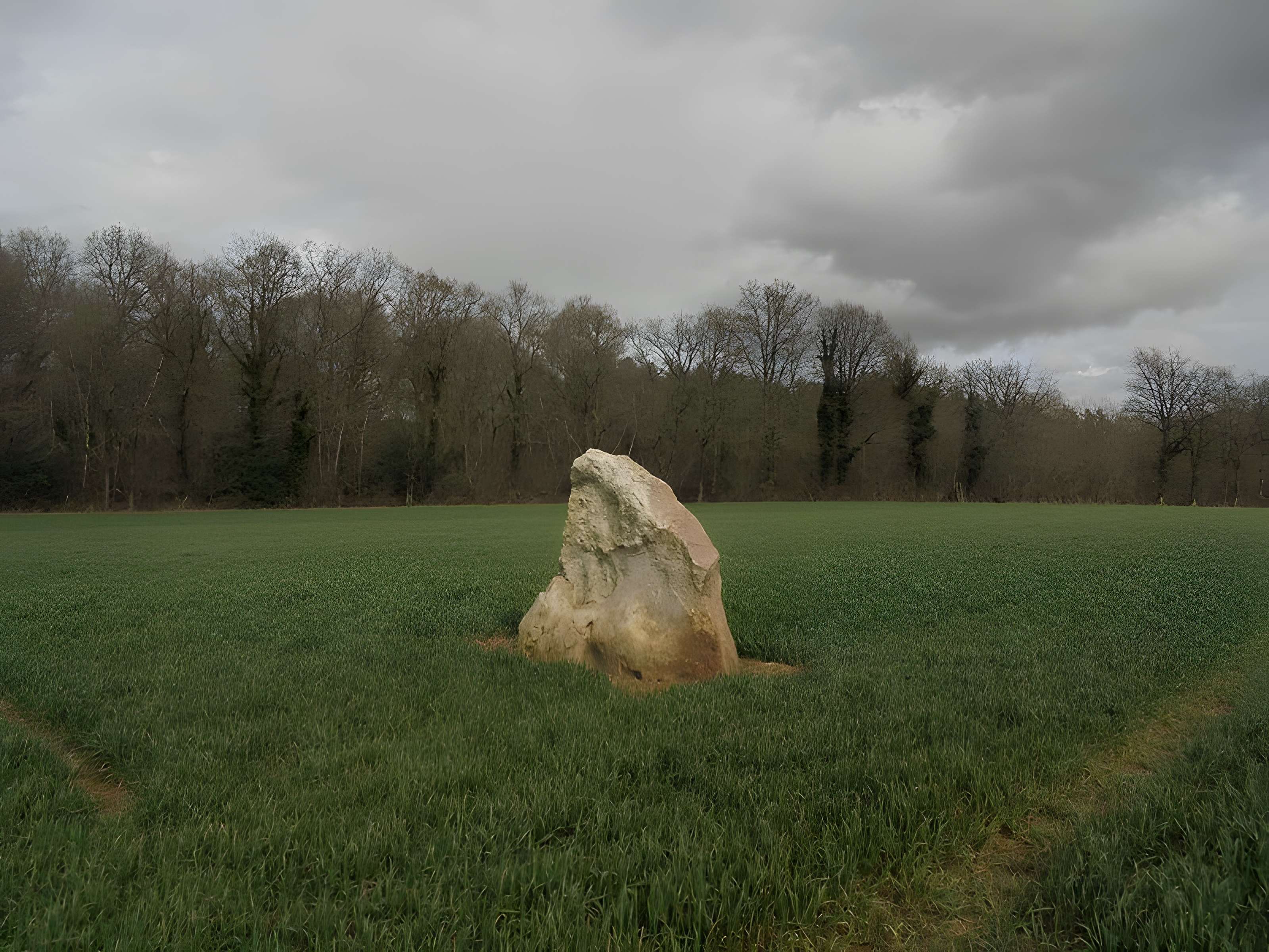 Menhir du Croc de Serquigny
