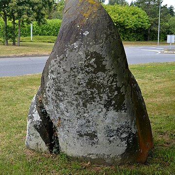 Menhir Le Sabot de Ploufragan