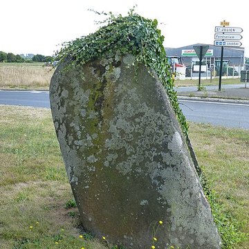 Menhir Le Sabot de Ploufragan