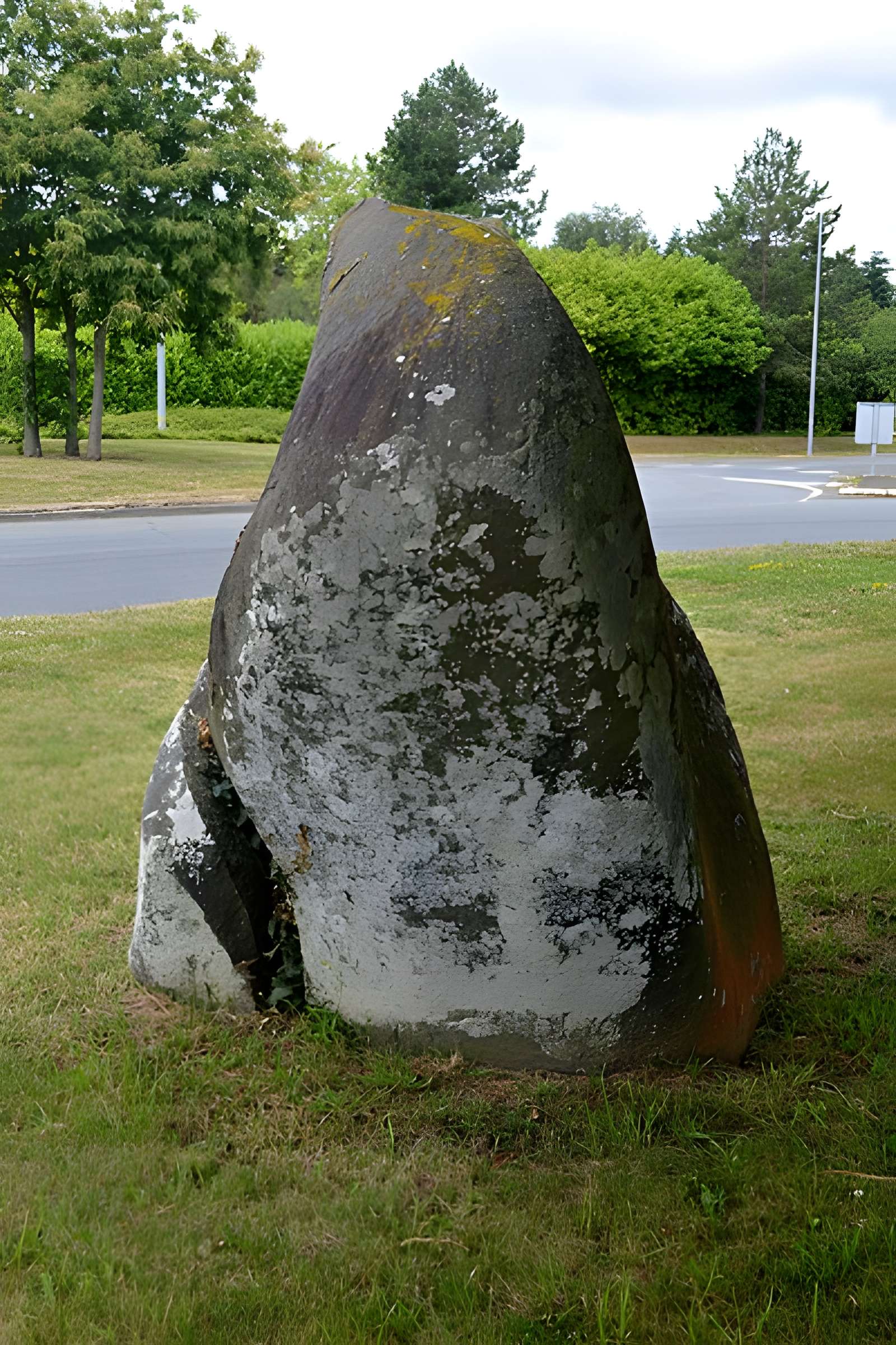Menhir Le Sabot de Ploufragan