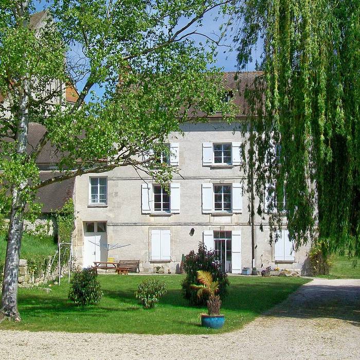 Photo de Menhir Queuse de Gargantua de Borest