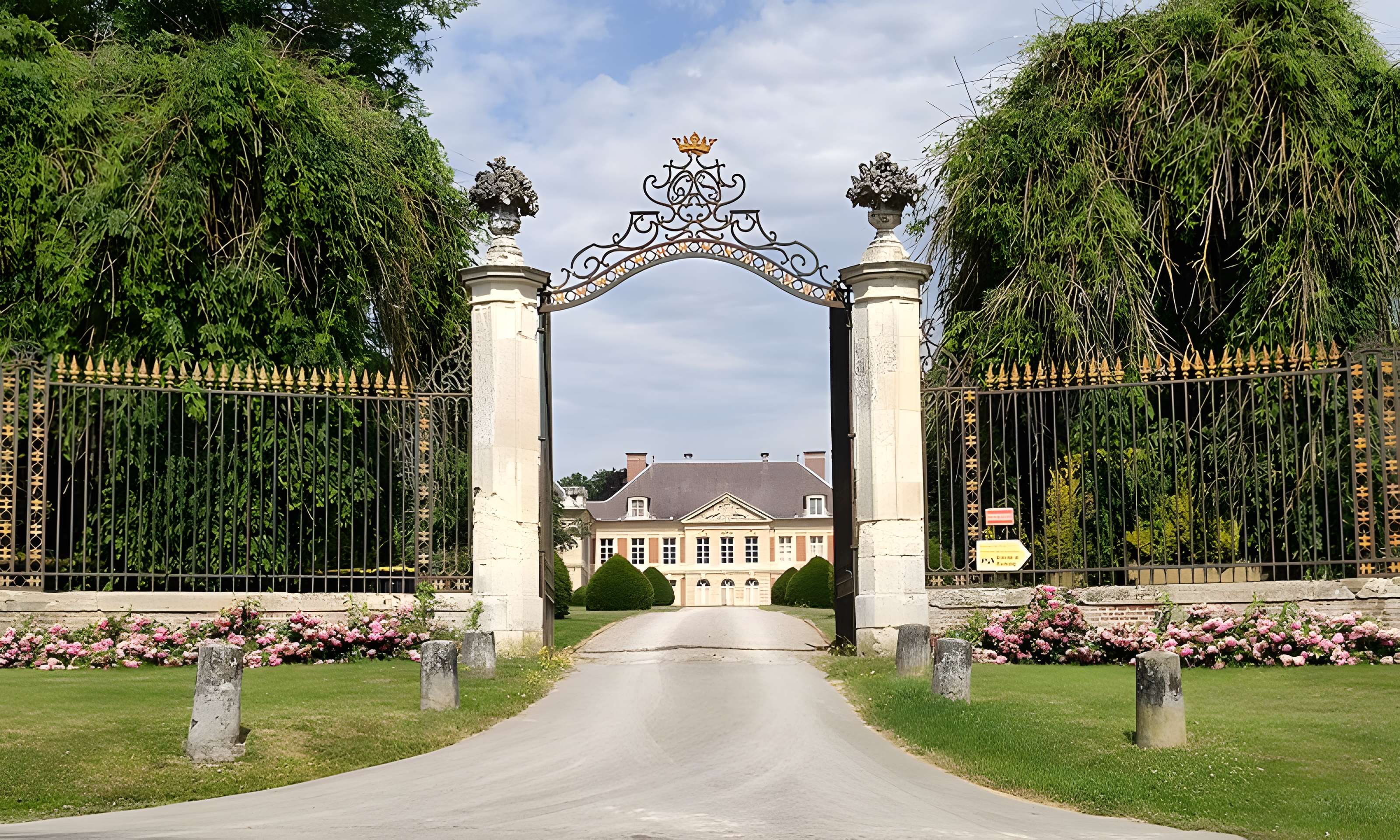 Château de Courcelles-sous-Moyencourt