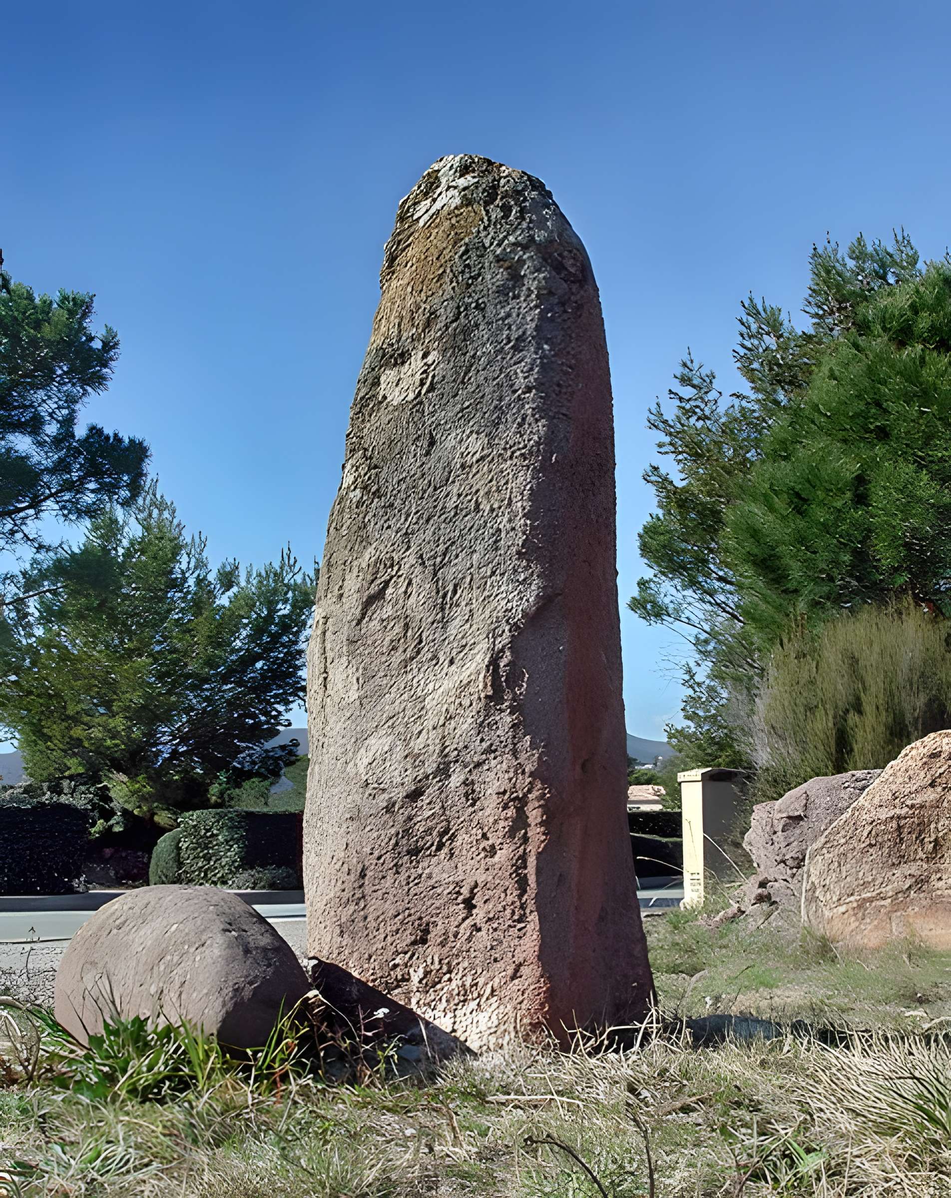 Menhirs de Veyssières à Saint-Raphaël