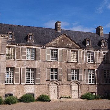 Château de Courcy à Fontenay-sur-Mer