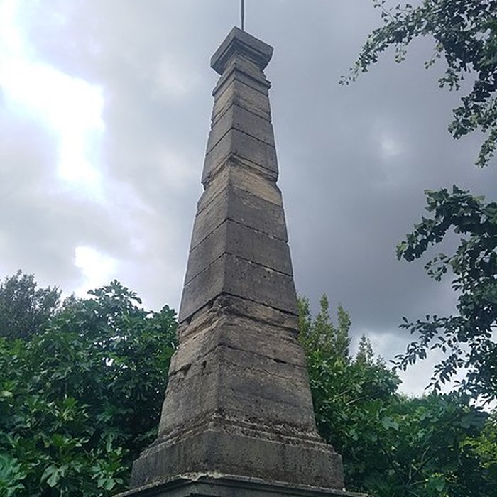 Photo de Mire de Cassini à Villejuif