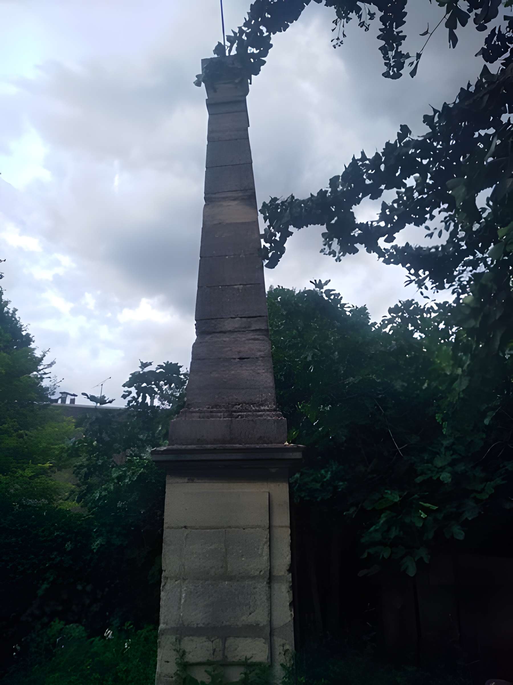 Mire de Cassini à Villejuif