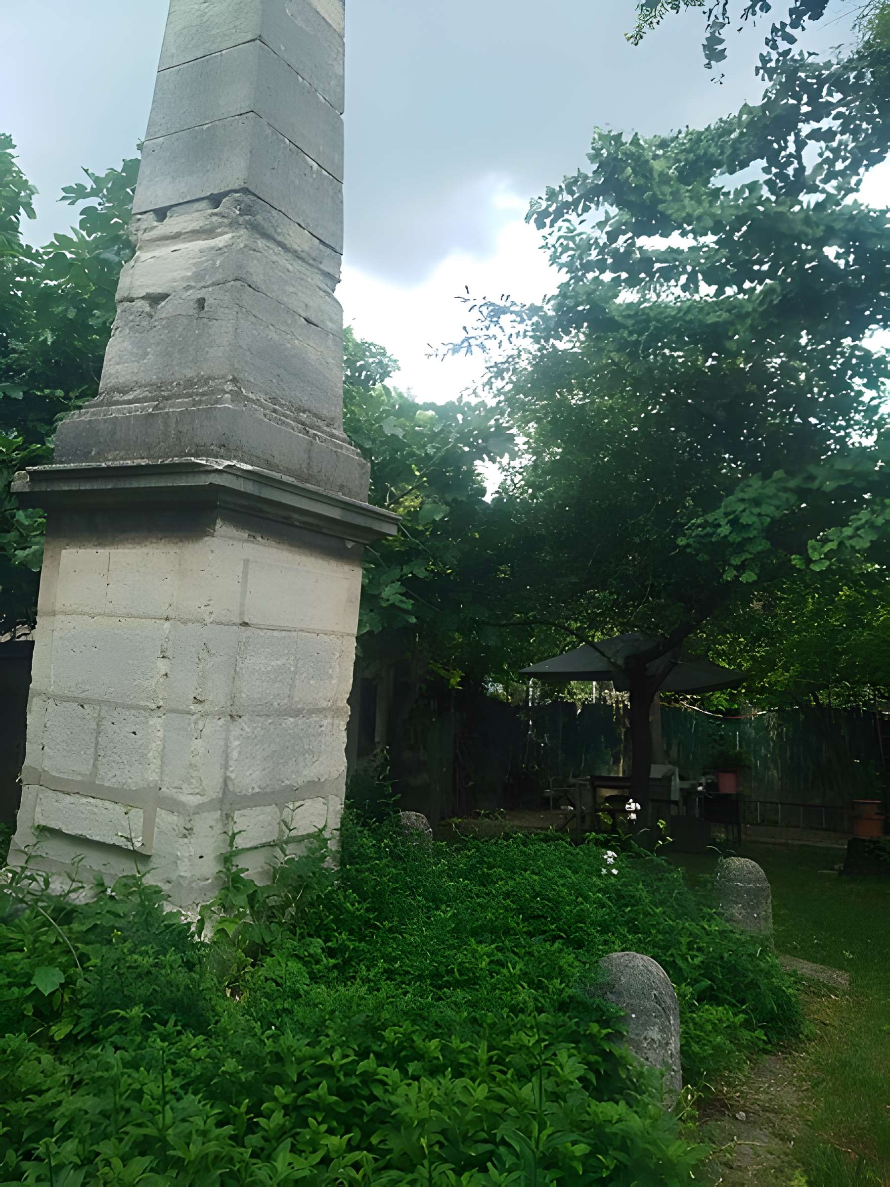 Mire de Cassini à Villejuif