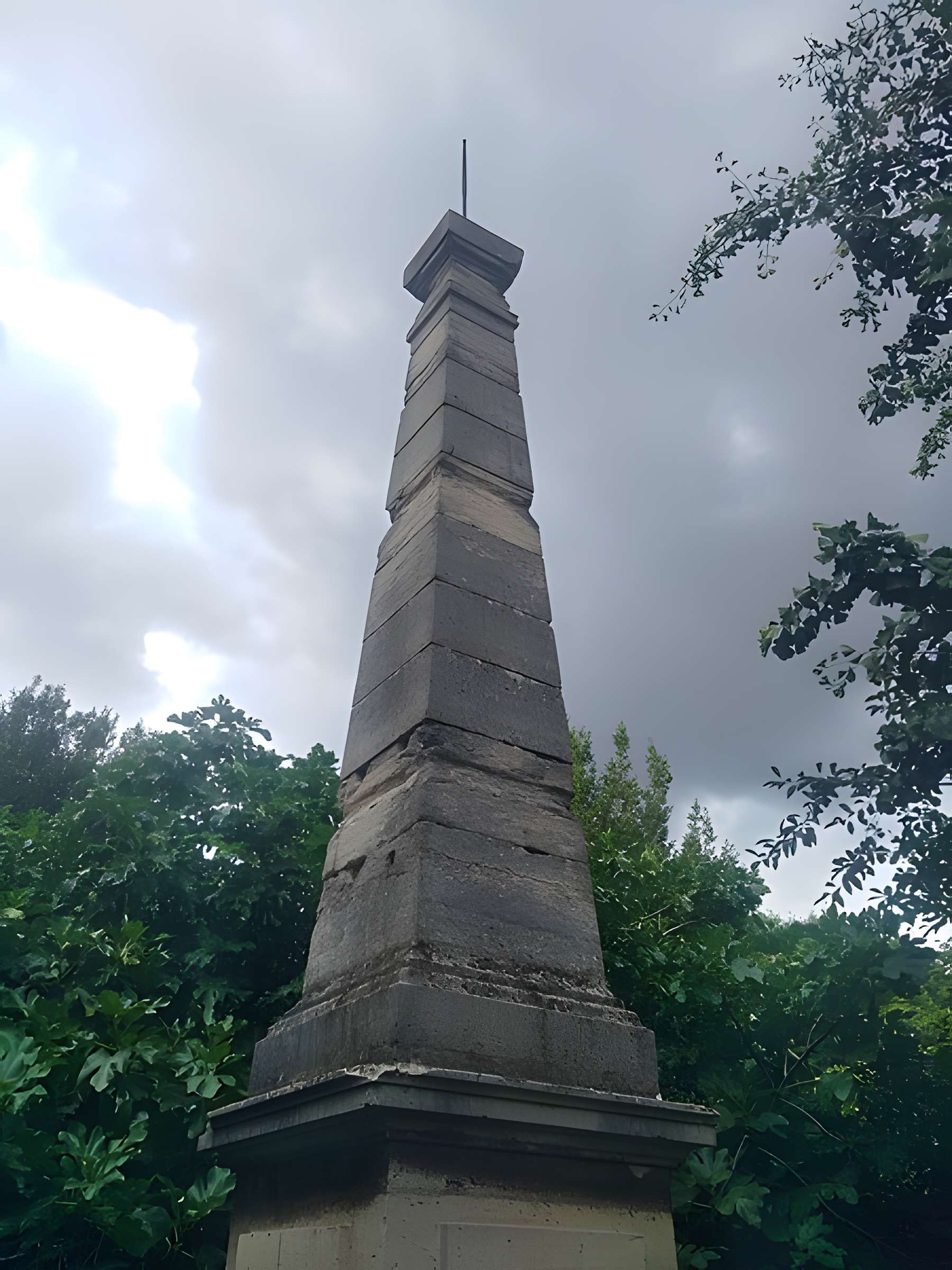 Mire de Cassini à Villejuif