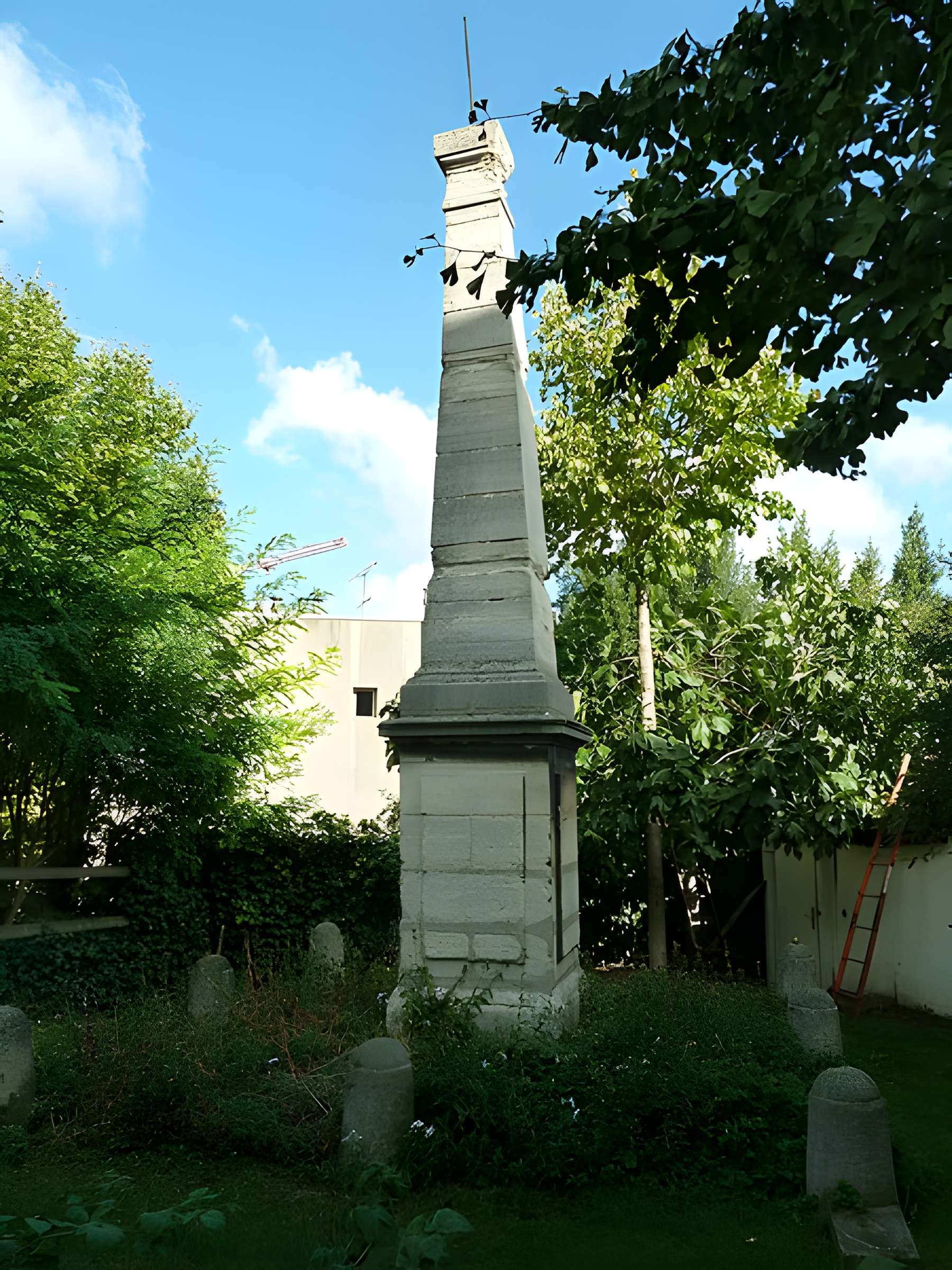 Mire de Cassini à Villejuif