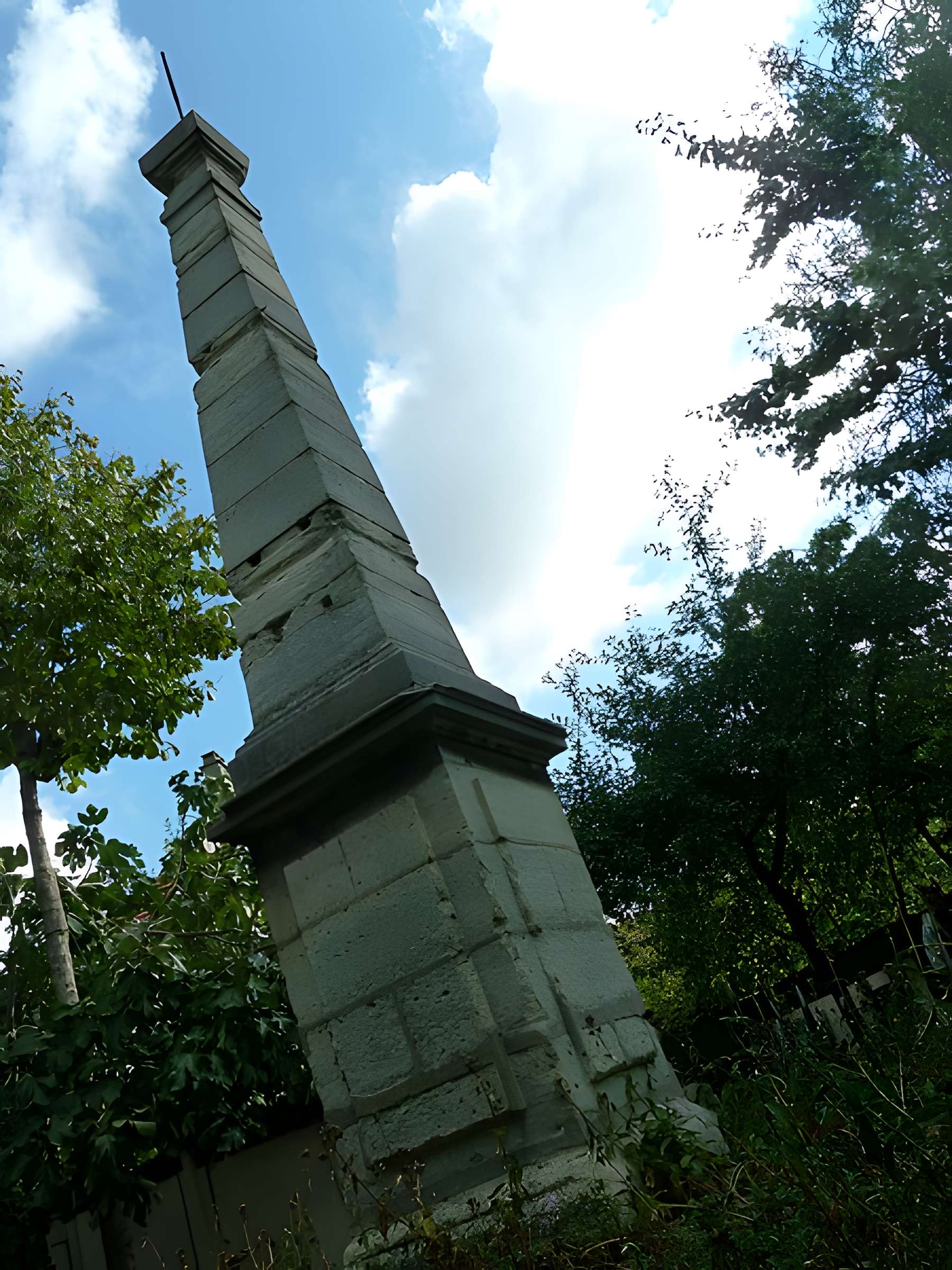 Mire de Cassini à Villejuif