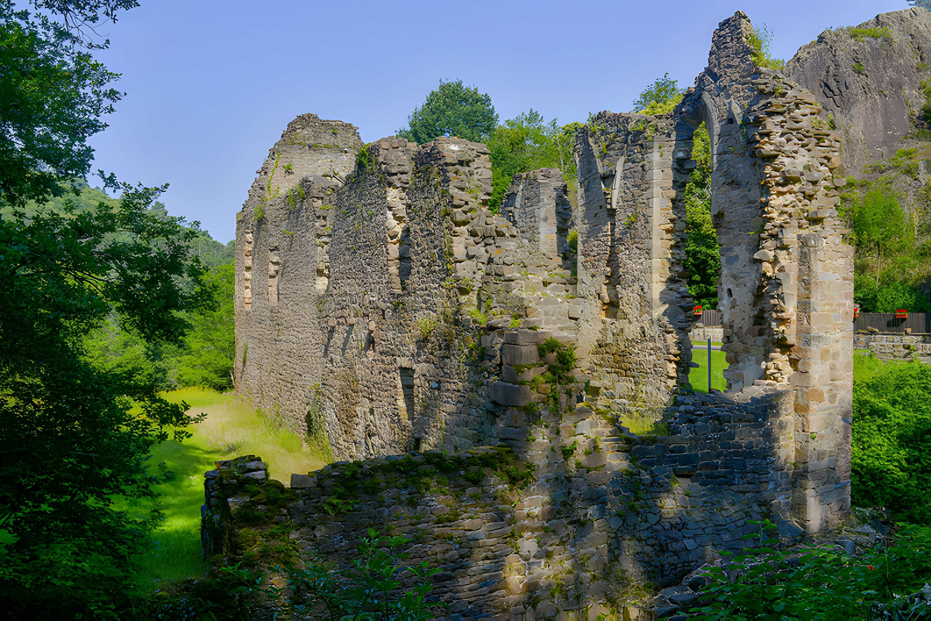 Ancien monastère du Coyroux
