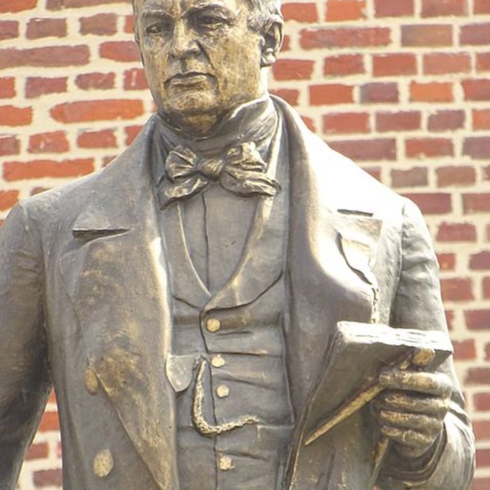 Photo de Monument à Charles Mathieu à Lourches