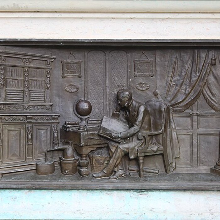 Photo de Monument à Émile Menier de Noisiel